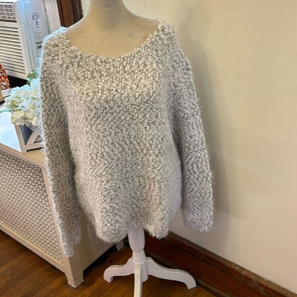 Buffalo David Bitton white gray fuzzy long sleeve sweater Size XL EUC - Picture 1 of 10